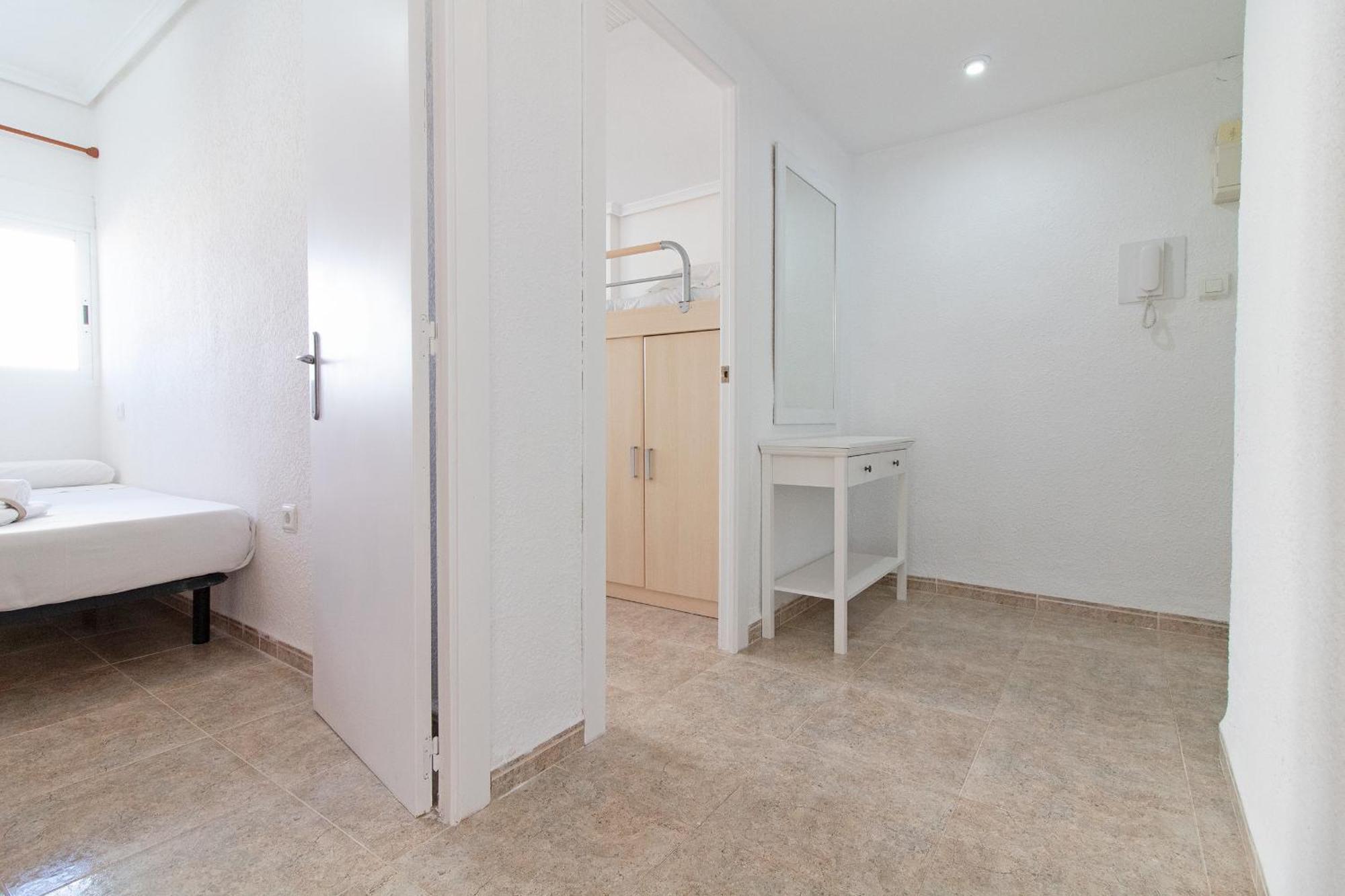 Global Properties, Las Dachas 1 - Apartamento En Primera Linea De Playa Канет-де-Беренгер Экстерьер фото
