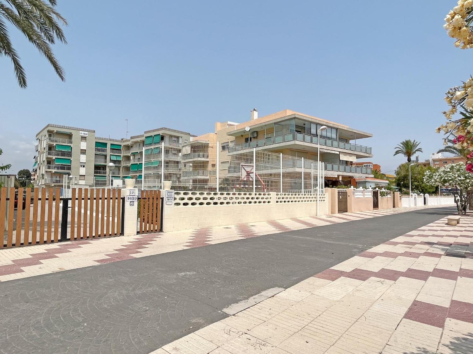 Global Properties, Las Dachas 1 - Apartamento En Primera Linea De Playa Канет-де-Беренгер Экстерьер фото