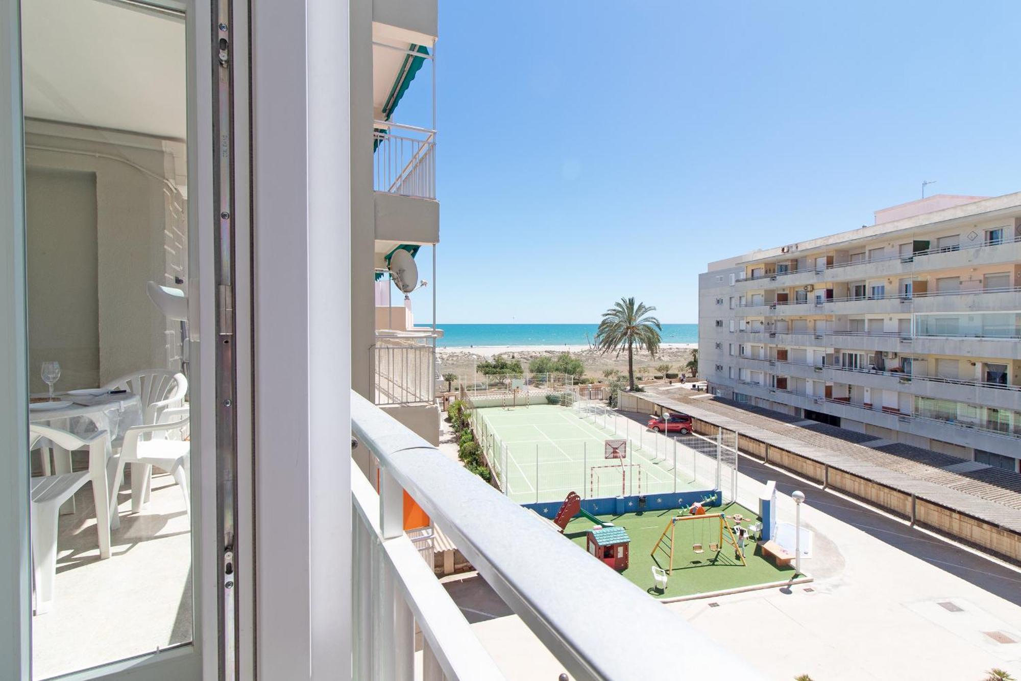 Global Properties, Las Dachas 1 - Apartamento En Primera Linea De Playa Канет-де-Беренгер Экстерьер фото
